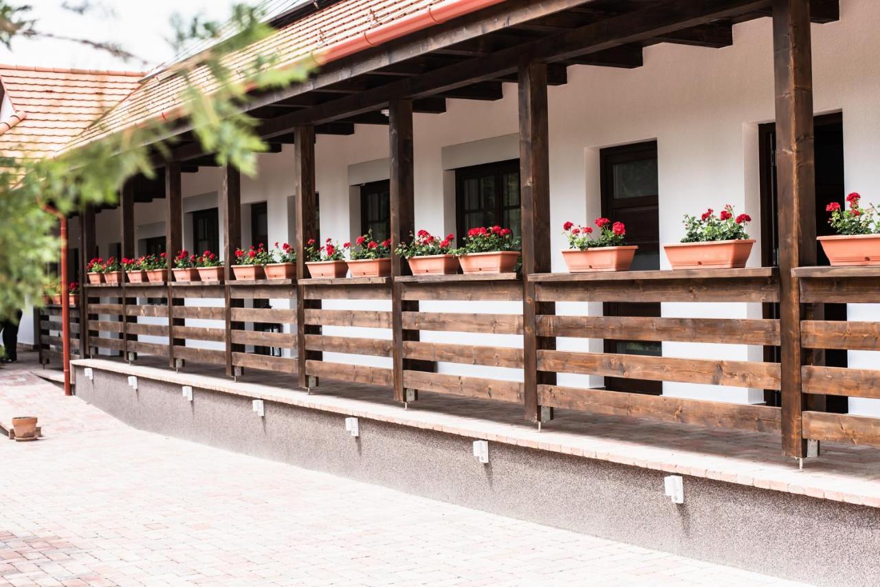 Boróka Vendégház Tóalmás Exterior foto